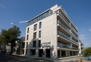 Apartamentowiec, Warszawa