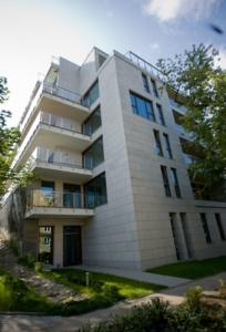 Apartamentowiec, Warszawa