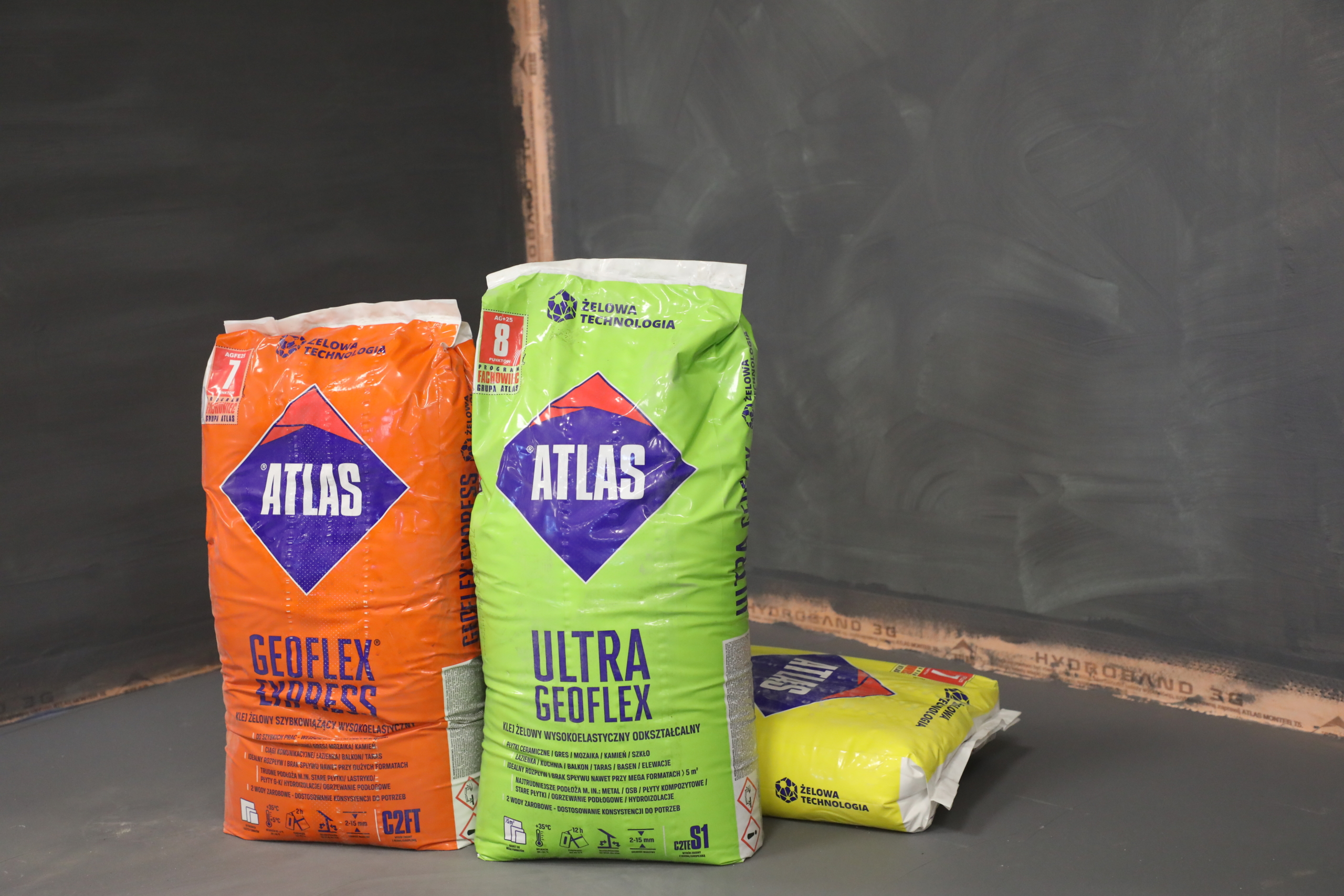 Atlas worki foliowe - Recykling i ochrona drzewostanu

