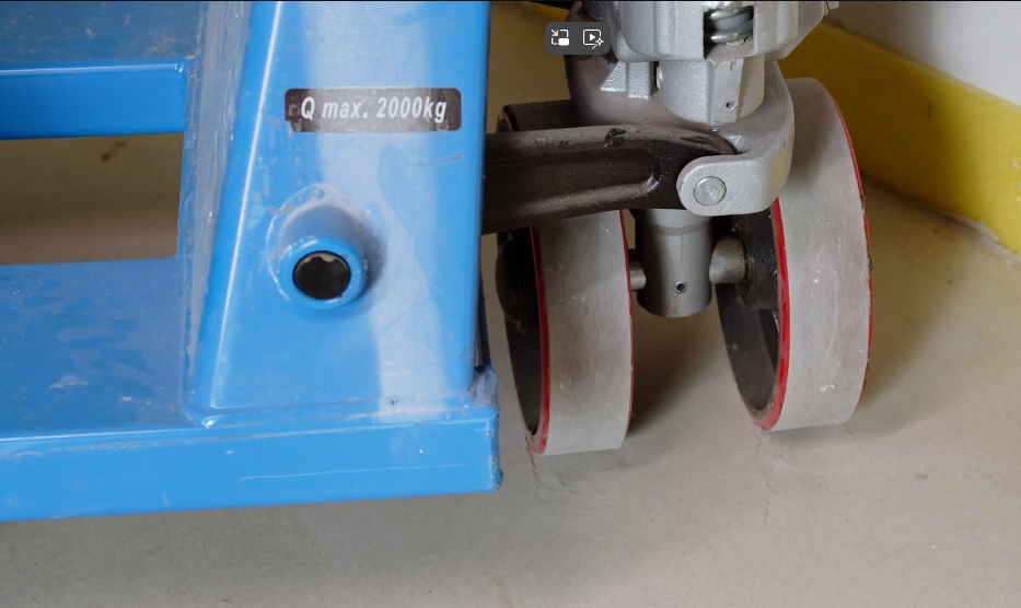 Test pierwszej powierzchni